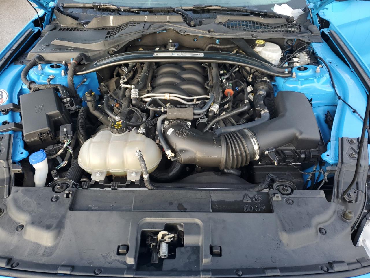 2022 Ford Mustang - Image 13