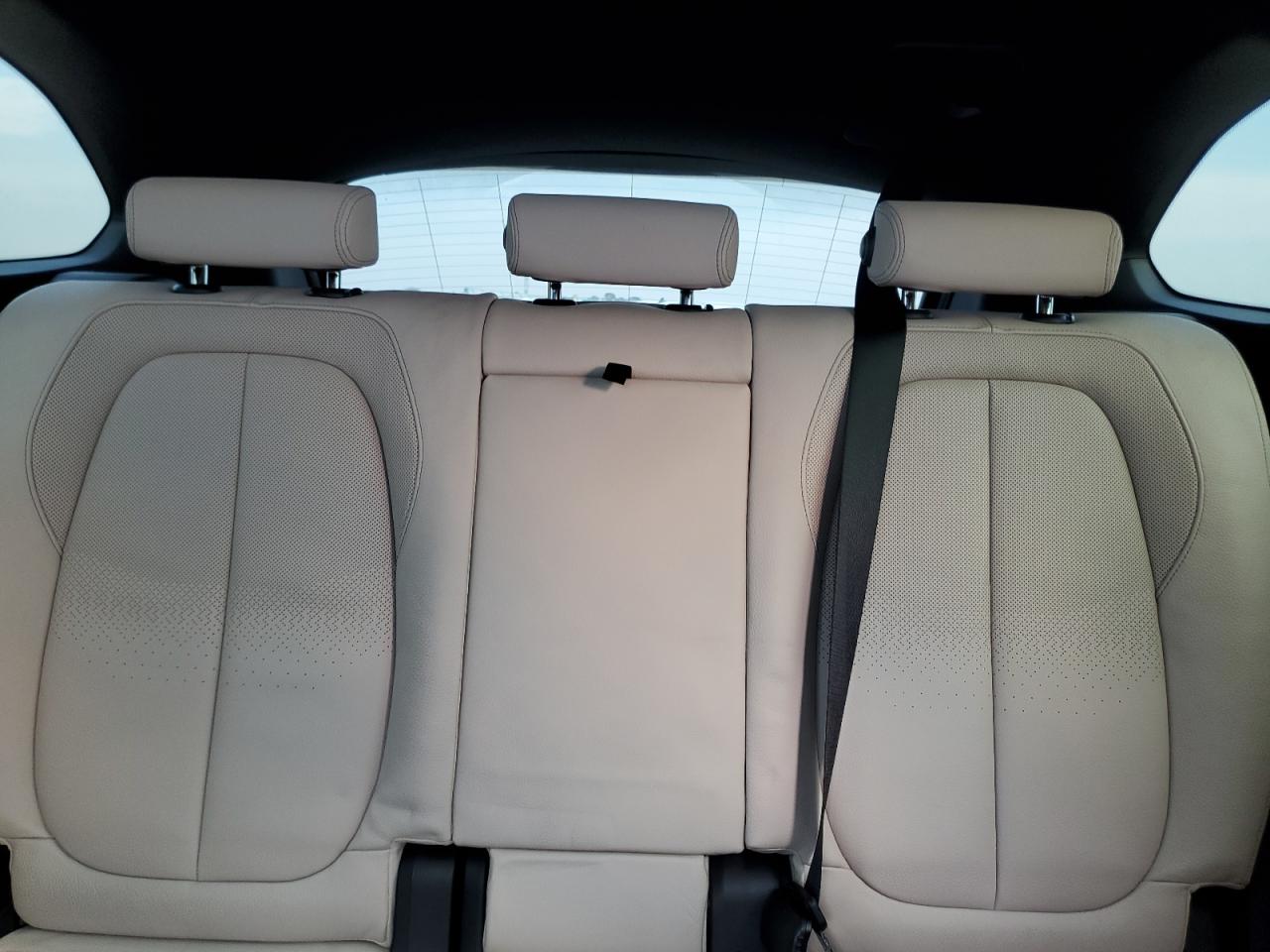 2018 BMW X1 - Image 10