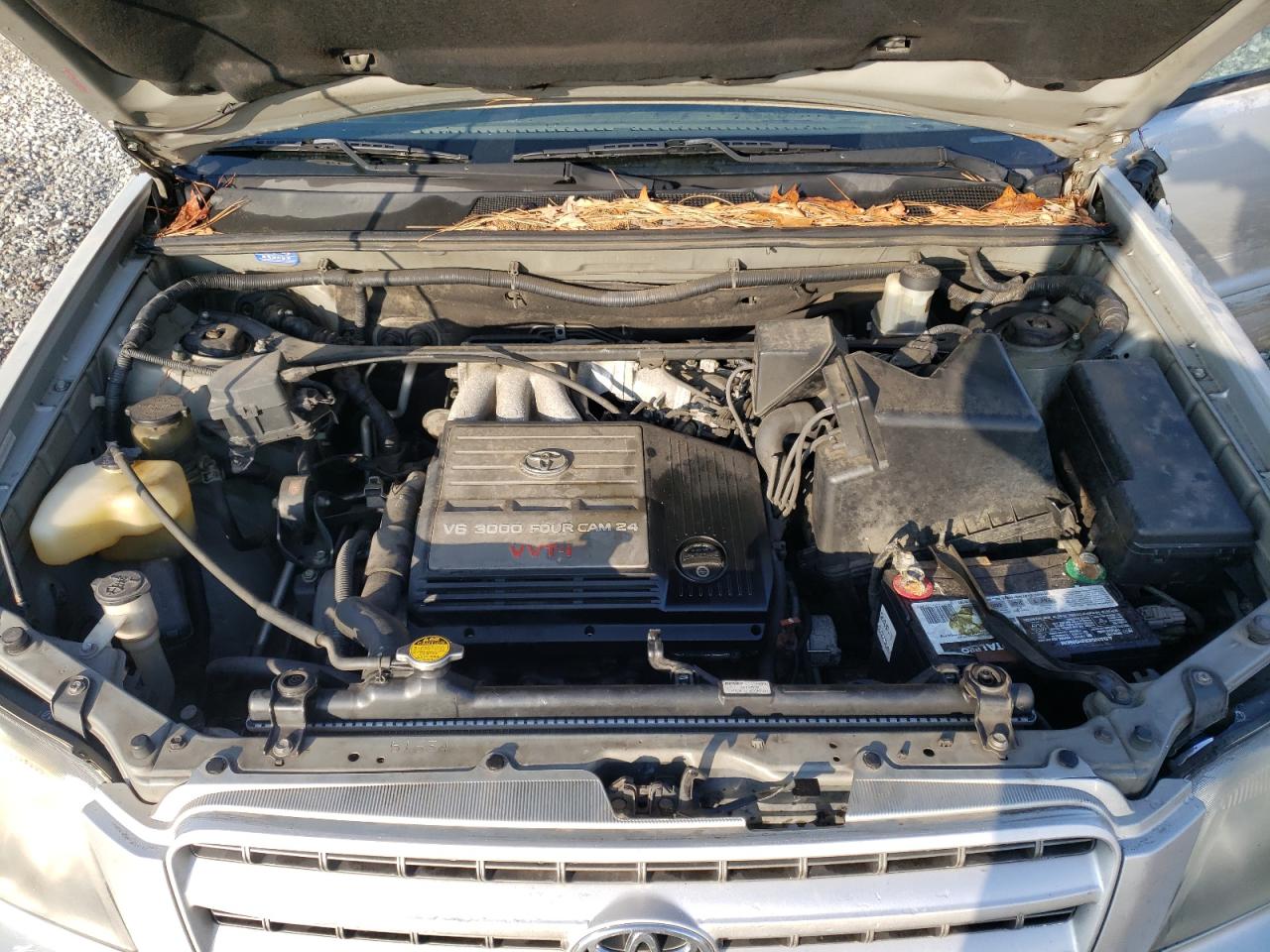2002 Toyota Highlander - Image 12