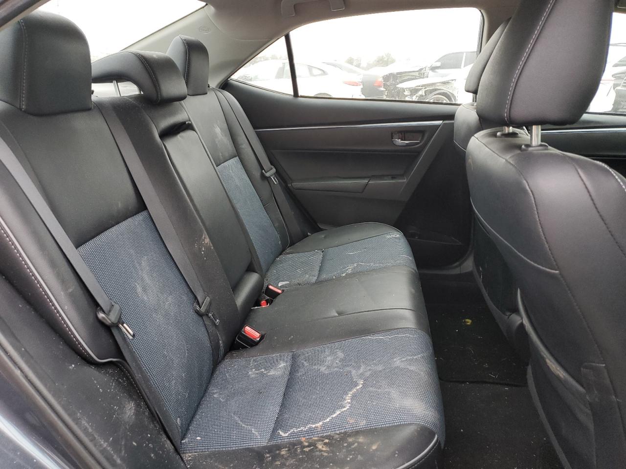 2015 Toyota Corolla - Image 10