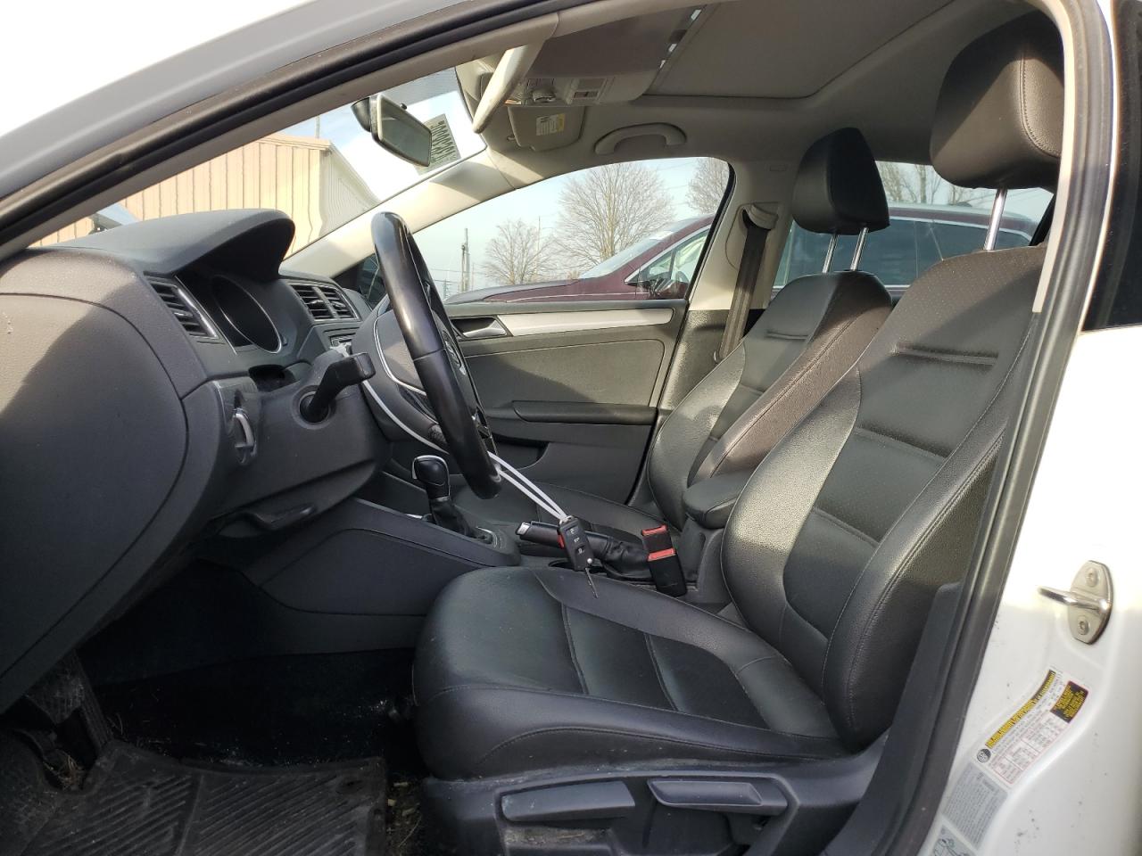 2017 Volkswagen Jetta - Image 7