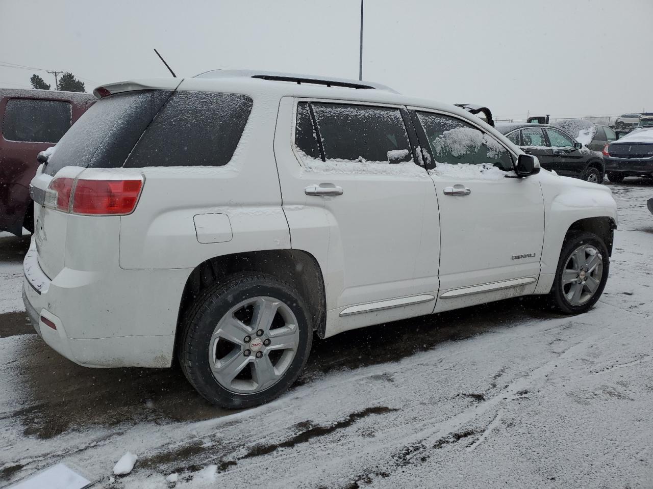 2014 GMC Terrain - Image 3