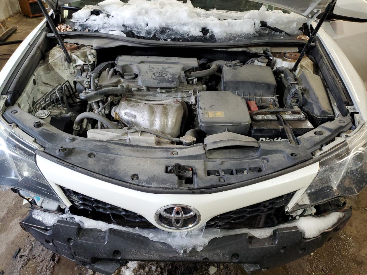 2014 Toyota Camry - Image 11