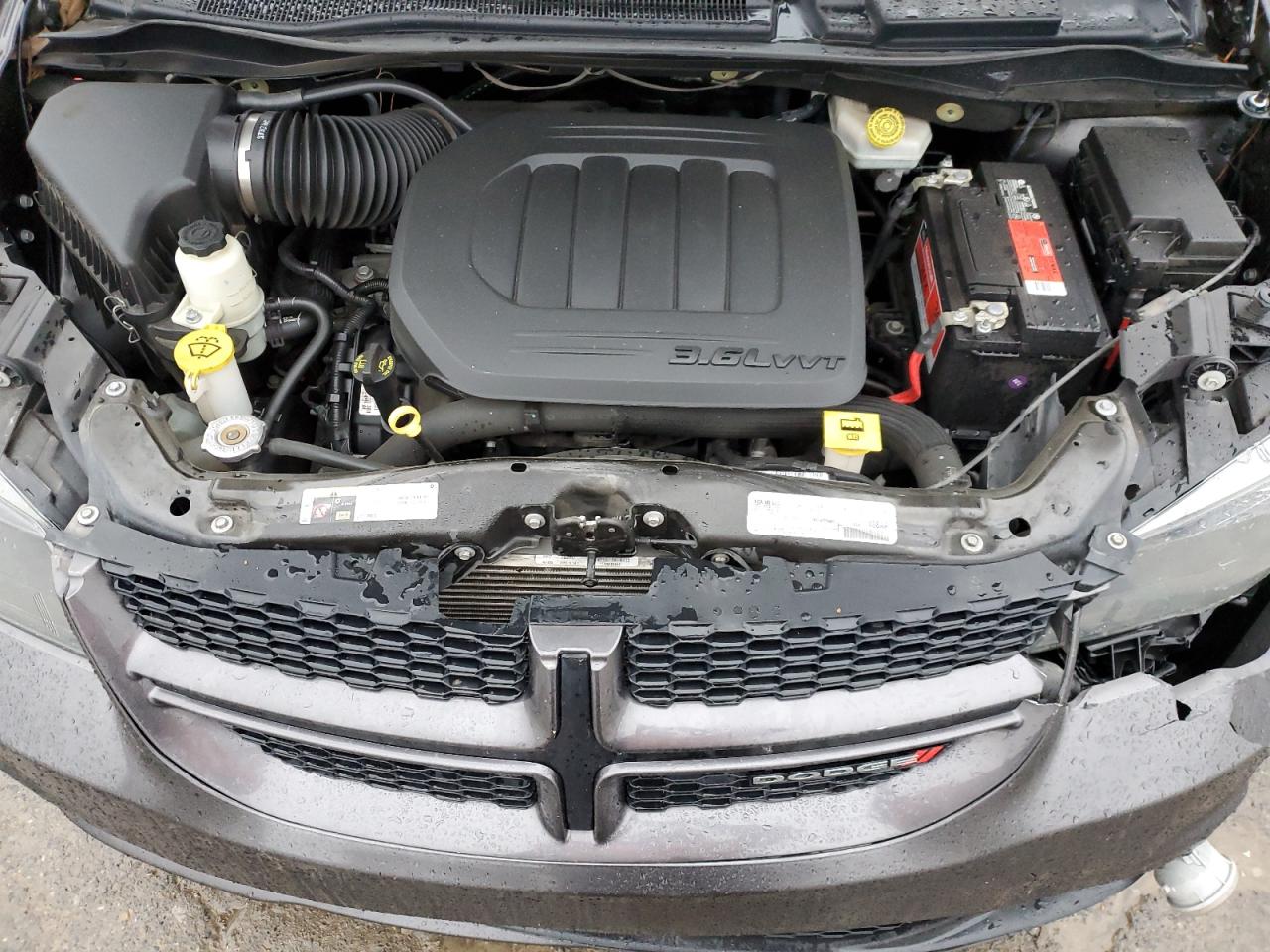 2019 Dodge Caravan - Image 12