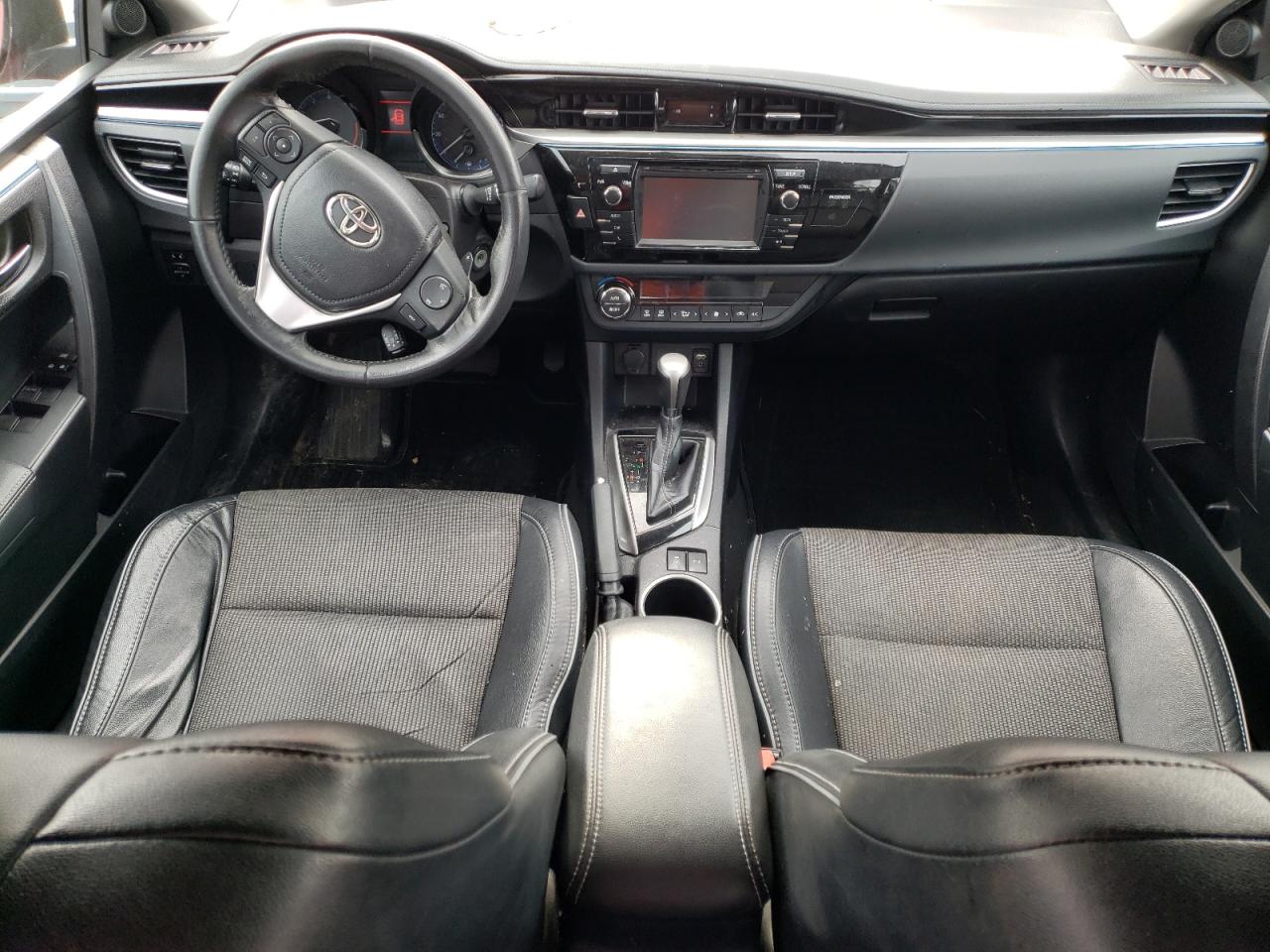2016 Toyota Corolla - Image 8