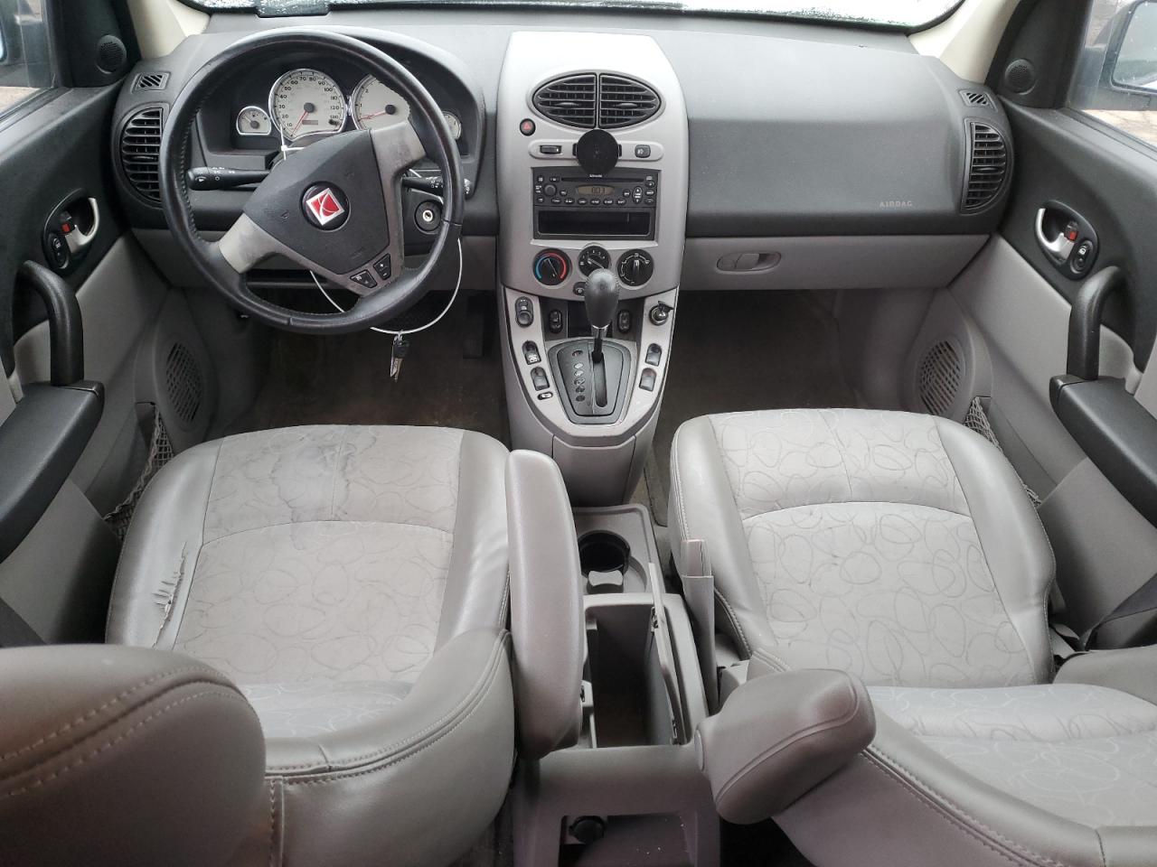 2004 Saturn VUE - Image 8