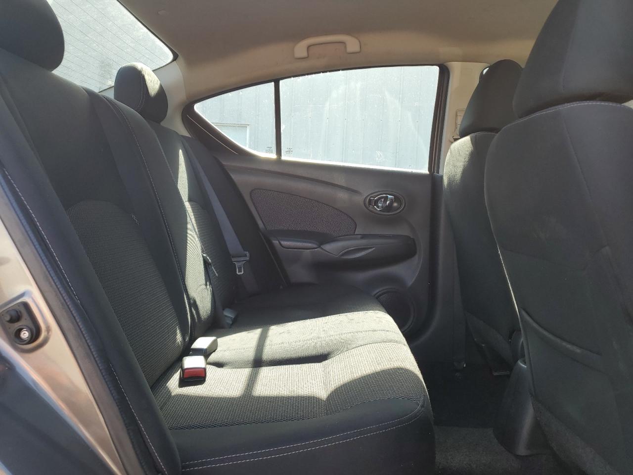 2016 Nissan Versa - Image 10