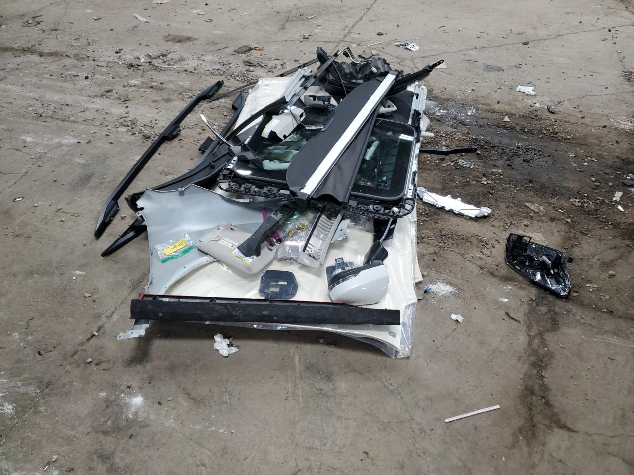 2020 Subaru Forester - Image 13