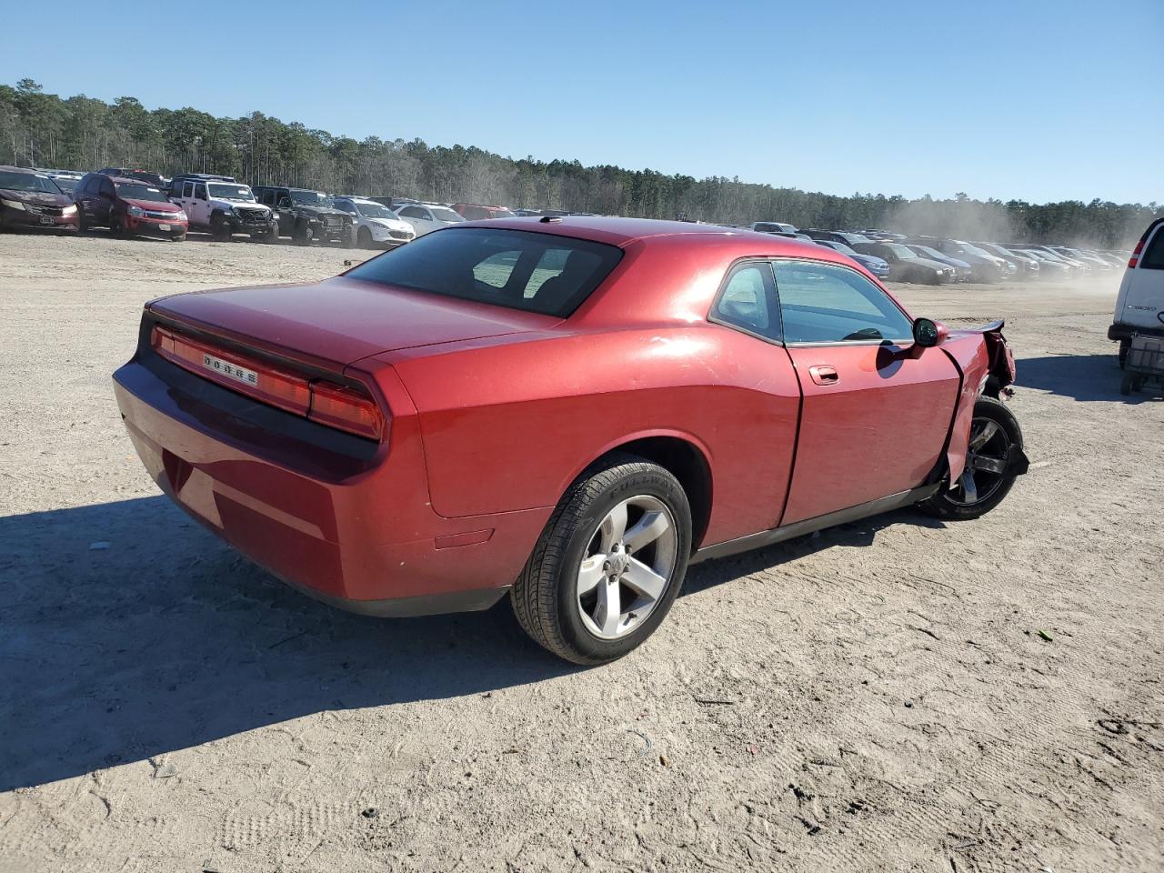 2010 Dodge Challenger - Image 3