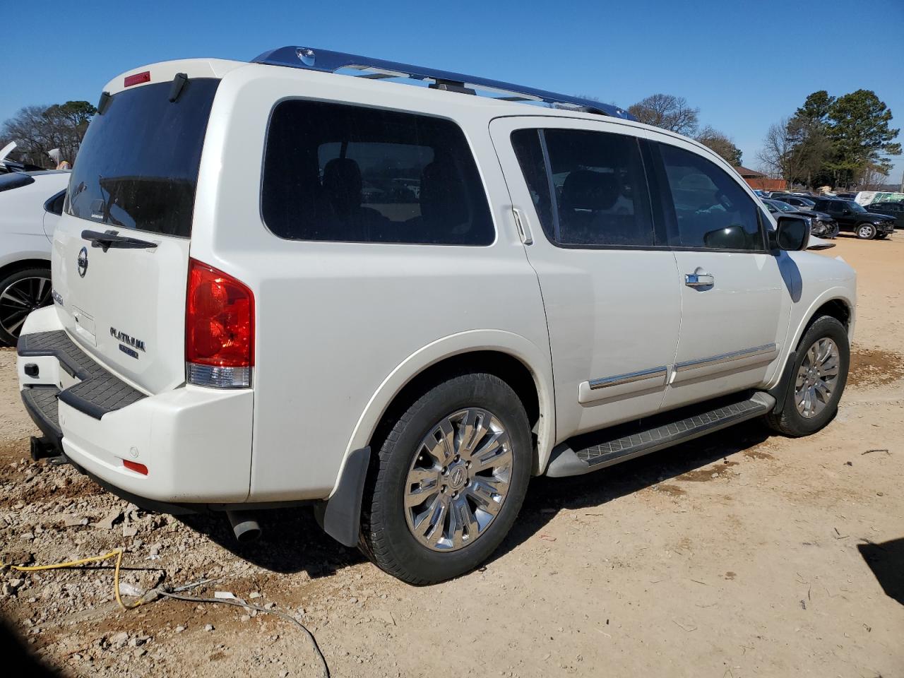2015 Nissan Armada - Image 3