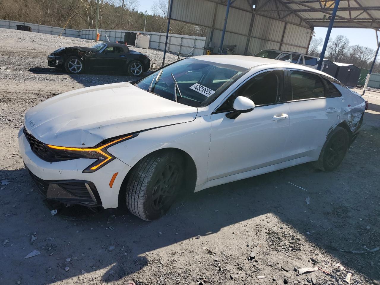 2025 Kia K5 - Image 1