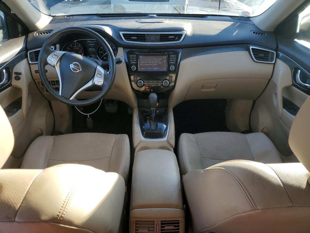 2016 Nissan Rogue - Image 8