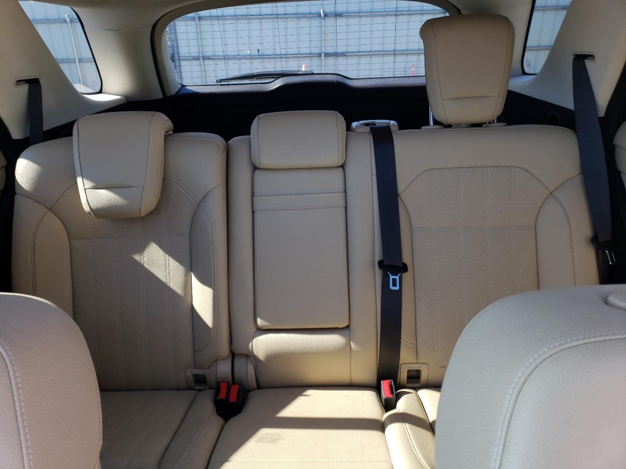 2016 Mercedes-Benz GLE - Image 10