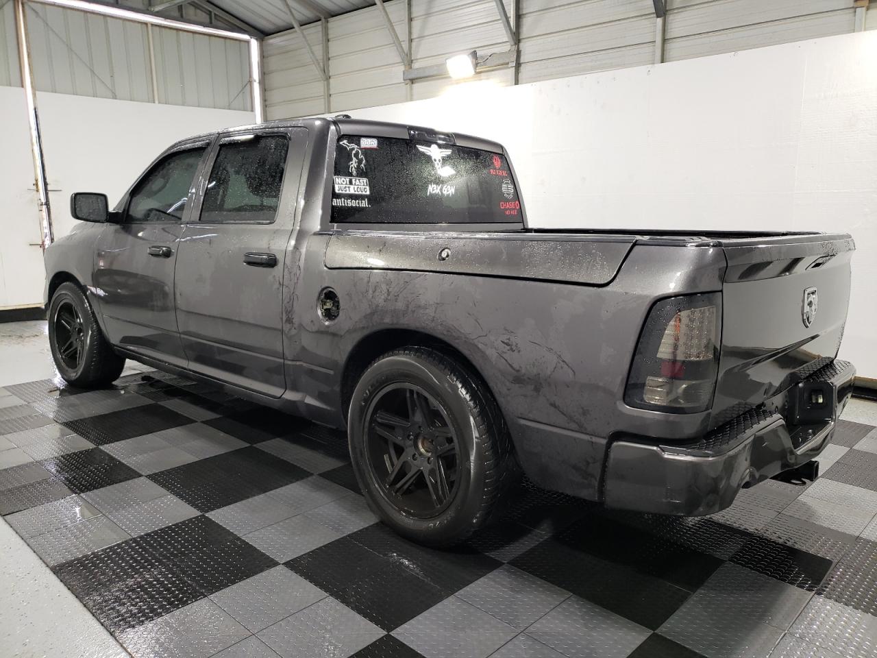 2017 RAM 1500 - Image 2
