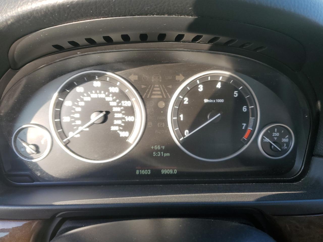 2012 BMW 5er - Image 9