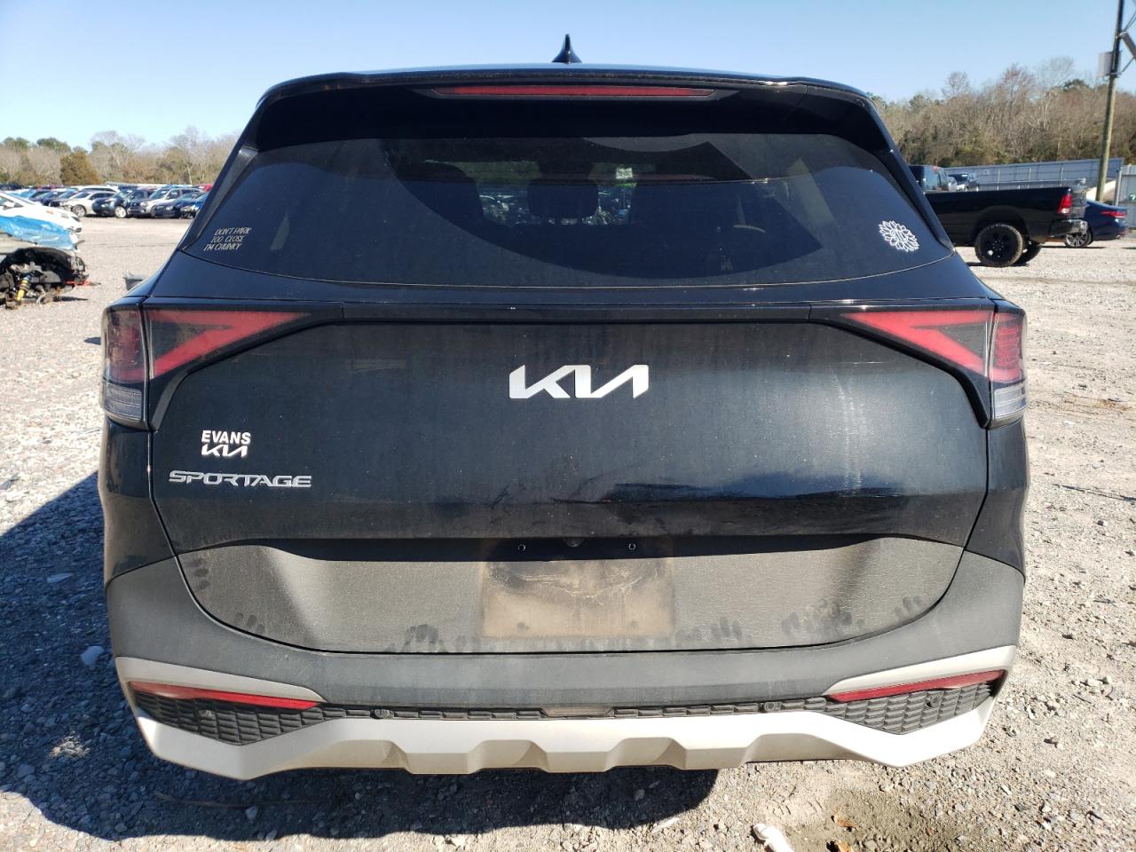 2023 Kia Sportage - Image 6