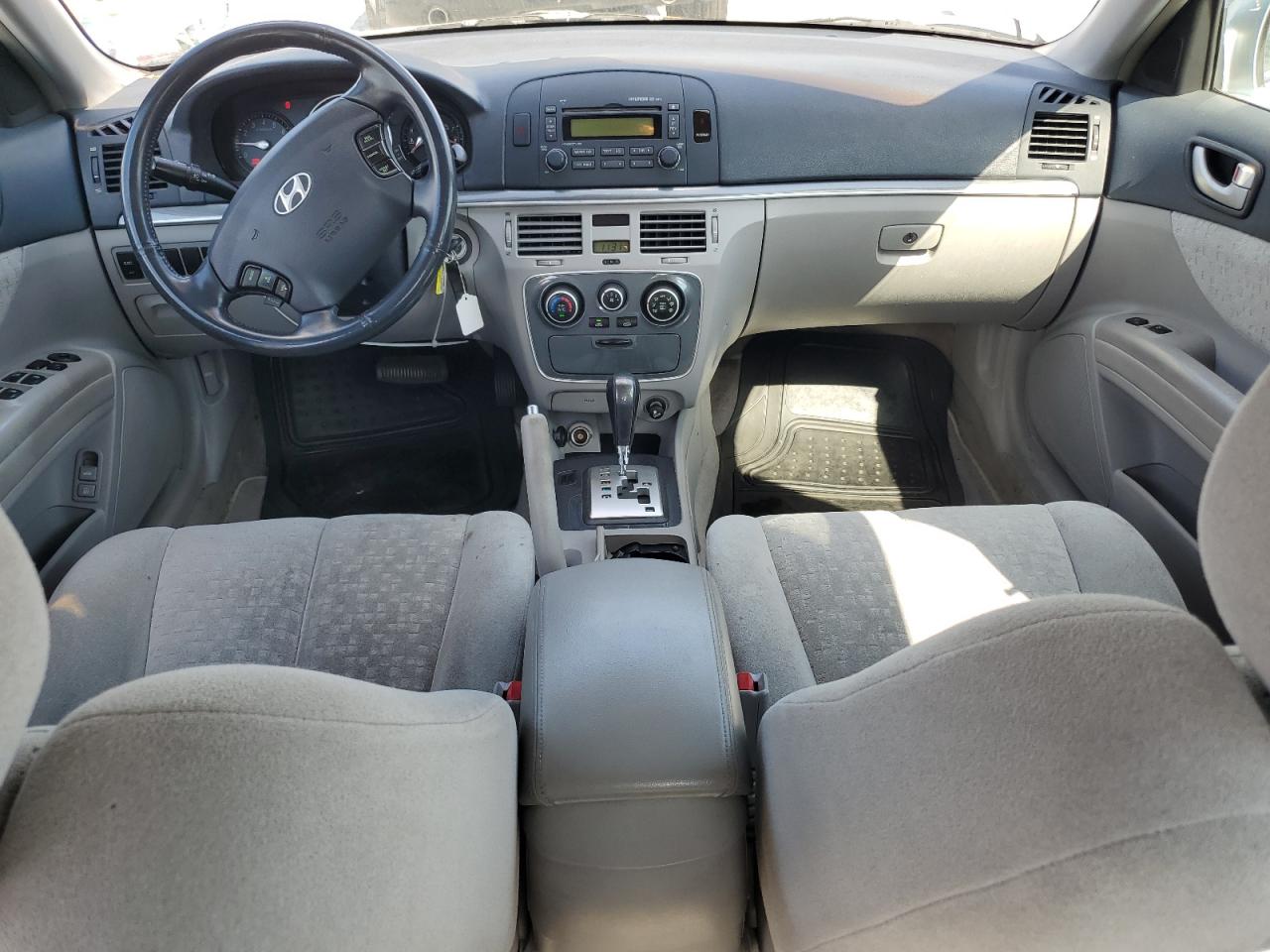 2006 Hyundai Sonata - Image 8