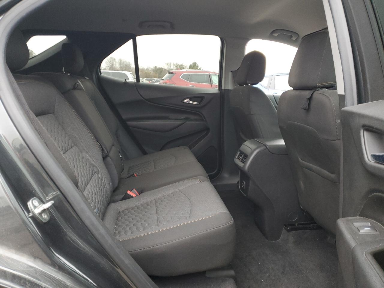 2020 Chevrolet Equinox - Image 11