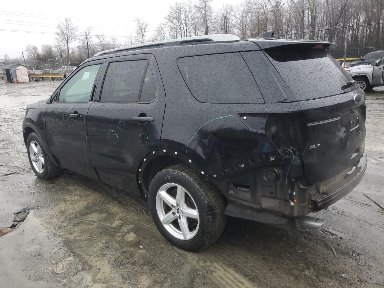 2016 Ford Explorer - Image 2
