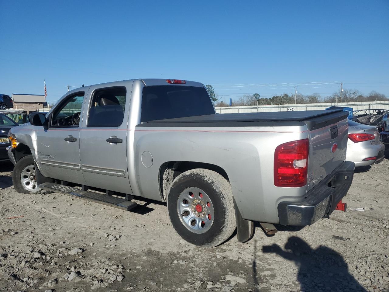 2010 Chevrolet Silverado - Image 2