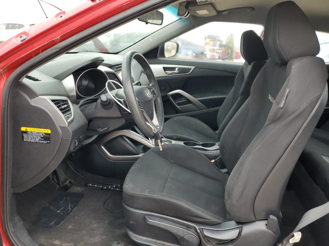 2015 Hyundai Veloster - Image 7