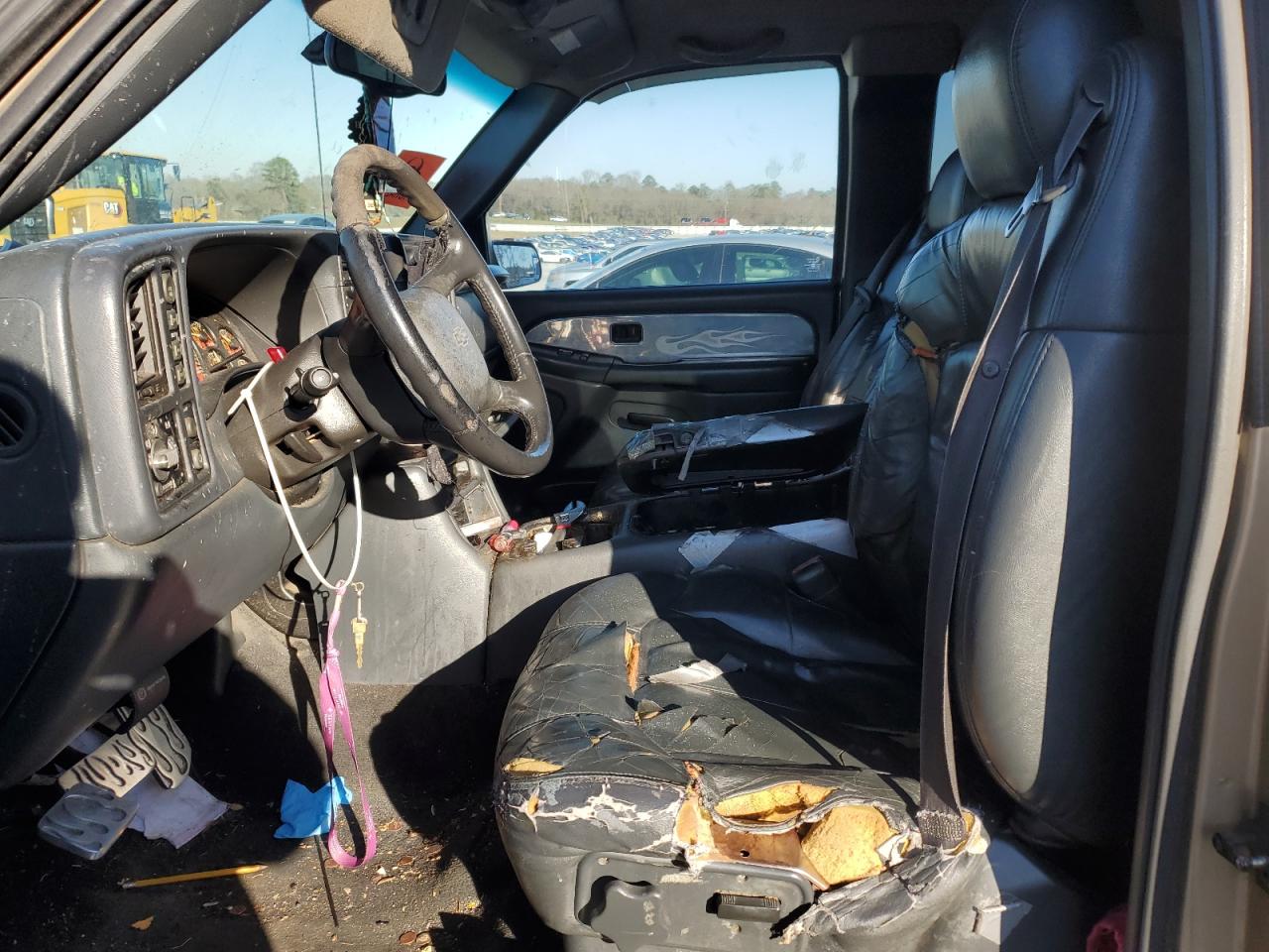 2000 Chevrolet Silverado - Image 7