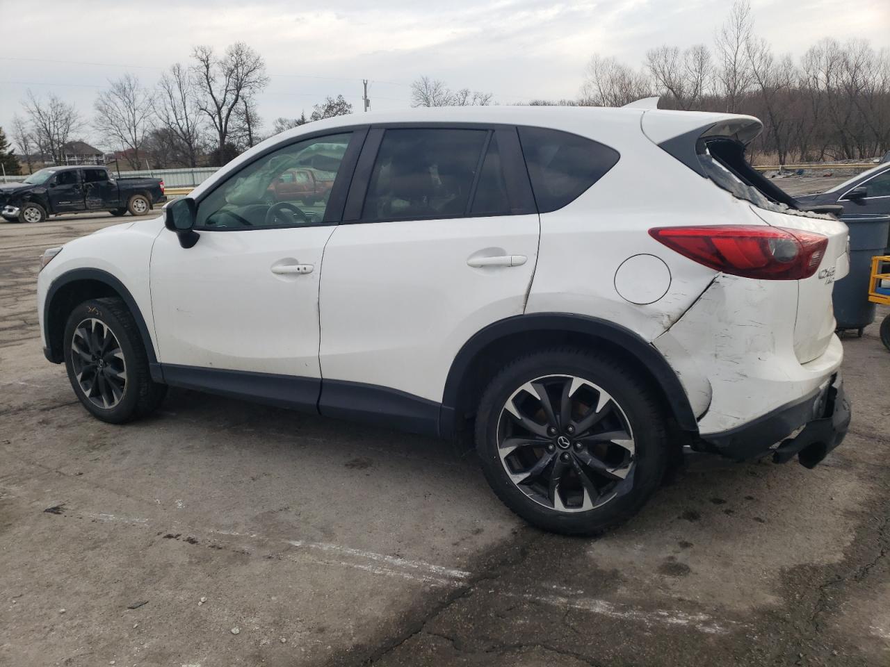 2016 Mazda CX-5 - Image 2