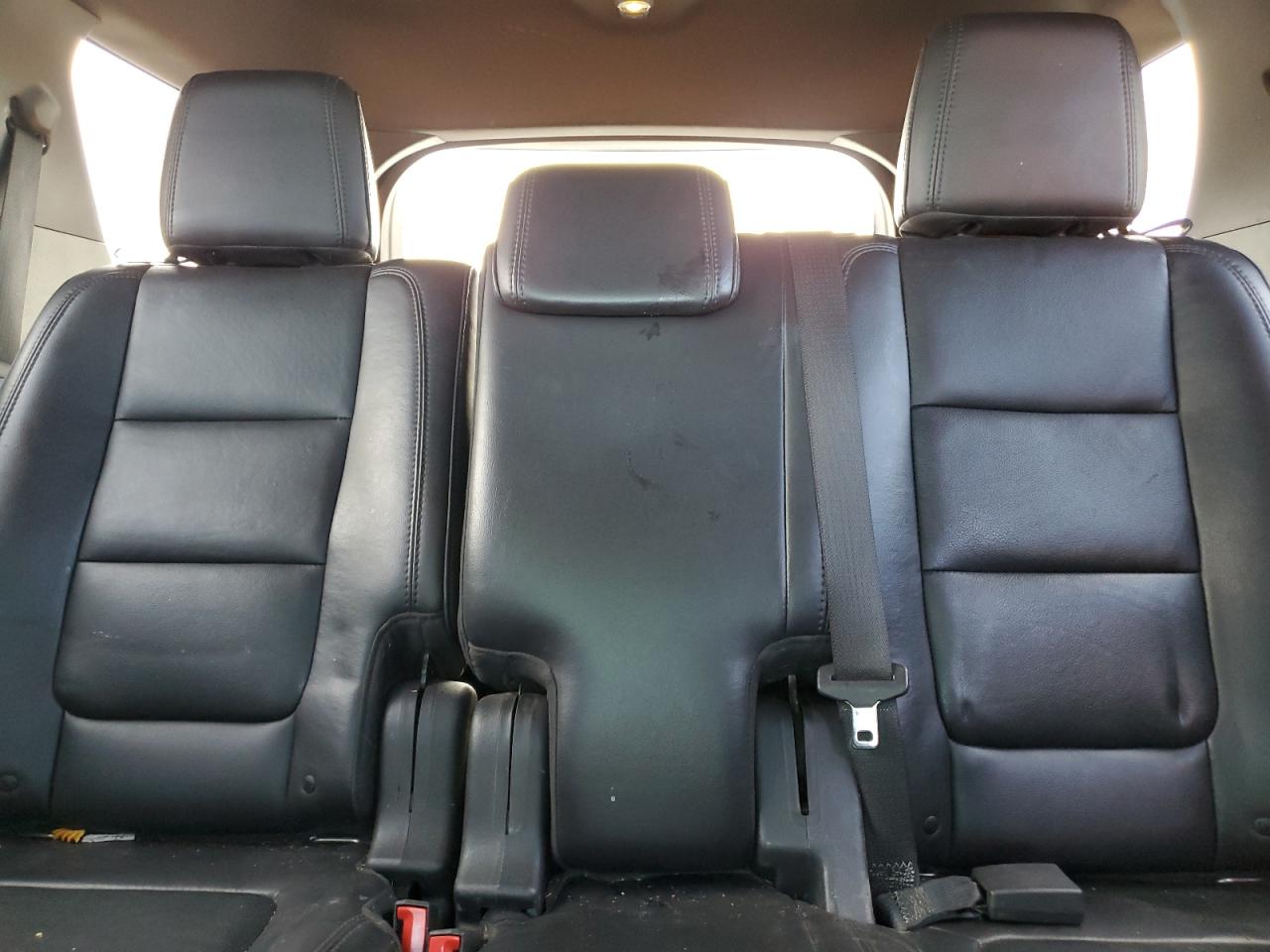 2013 Ford Explorer - Image 10