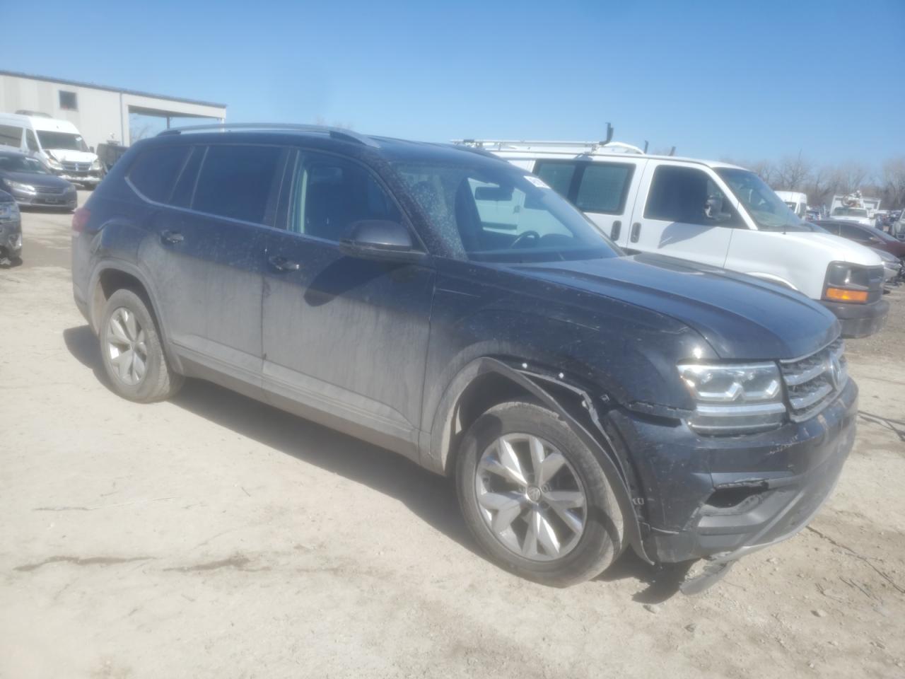 2018 Volkswagen Atlas - Image 4