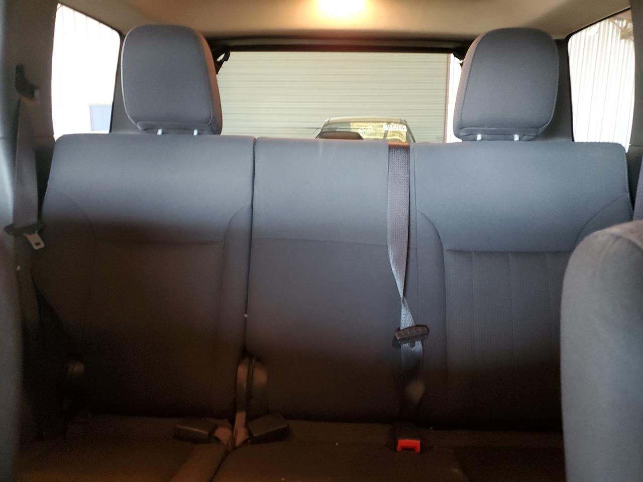 2011 Jeep Liberty (North America) - Image 10