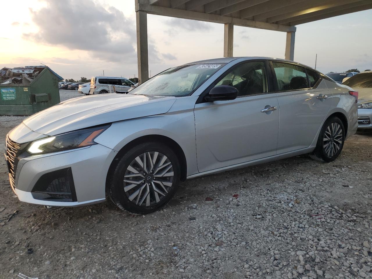 2024 Nissan Altima - Image 1