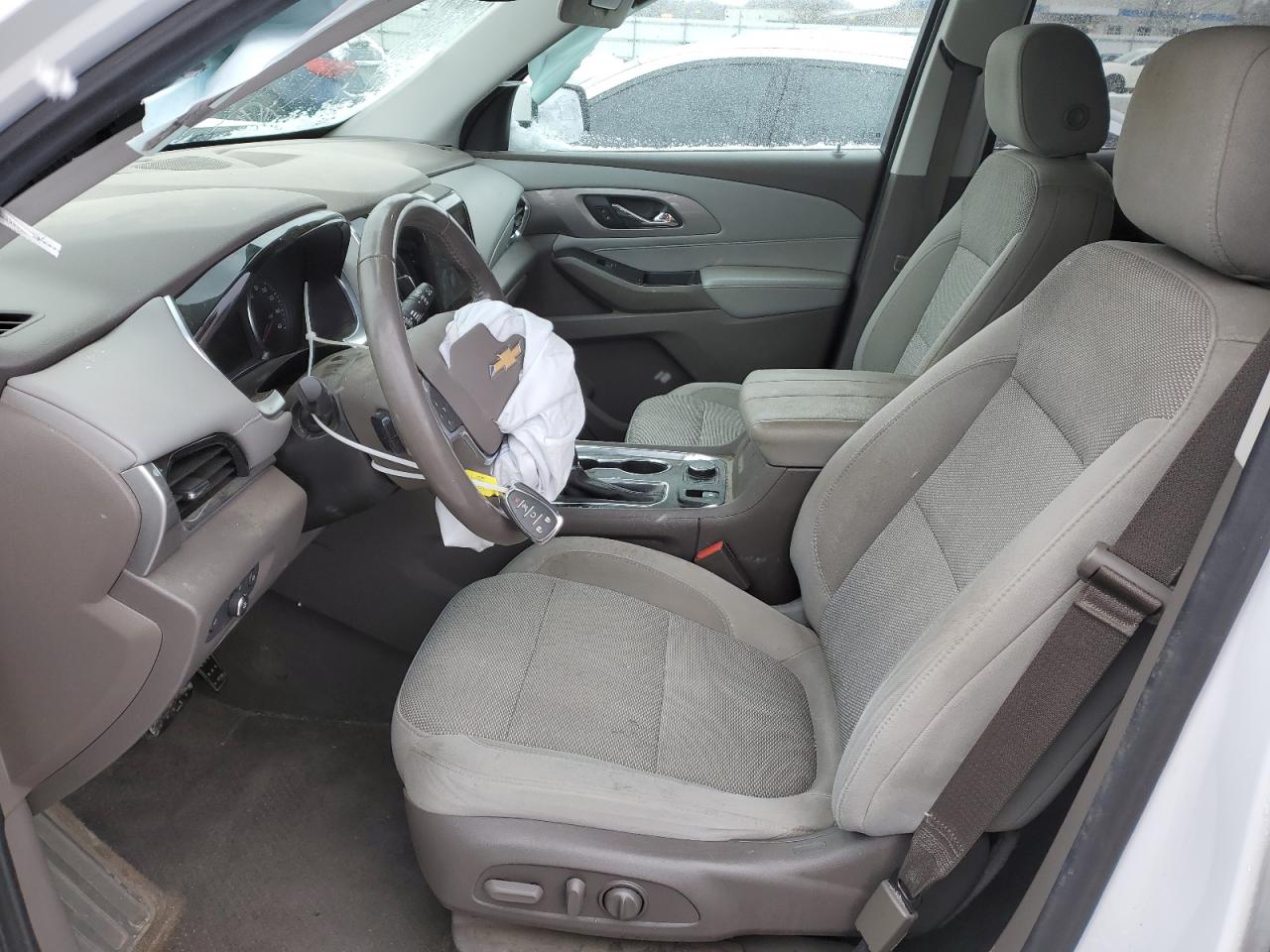 1GNEVGKW5JJ247289 CHEVROLET TRAVERSE 2018