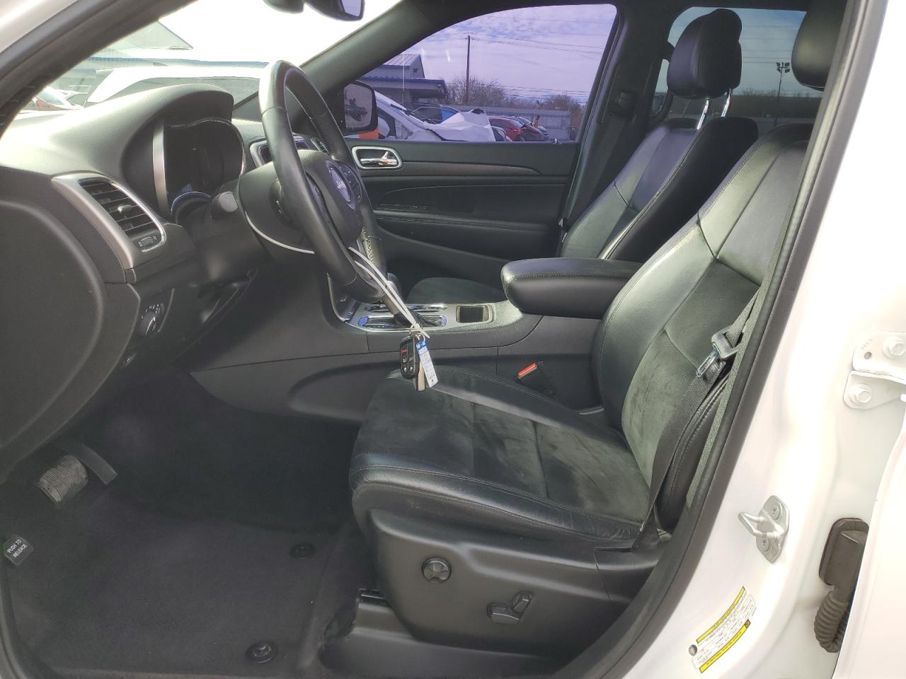 2018 Jeep Grand Cherokee - Image 7