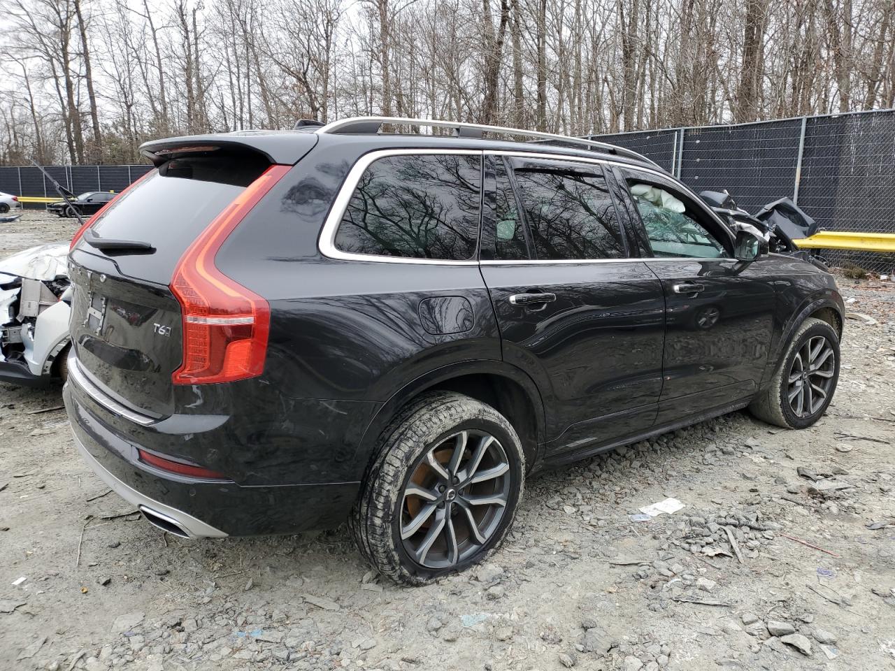 2017 Volvo XC90 - Image 3