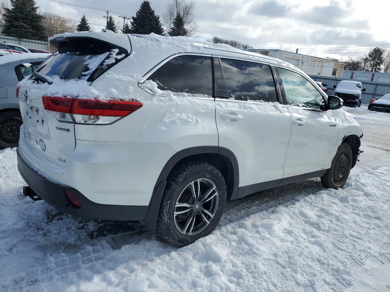 2019 Toyota Highlander - Image 3