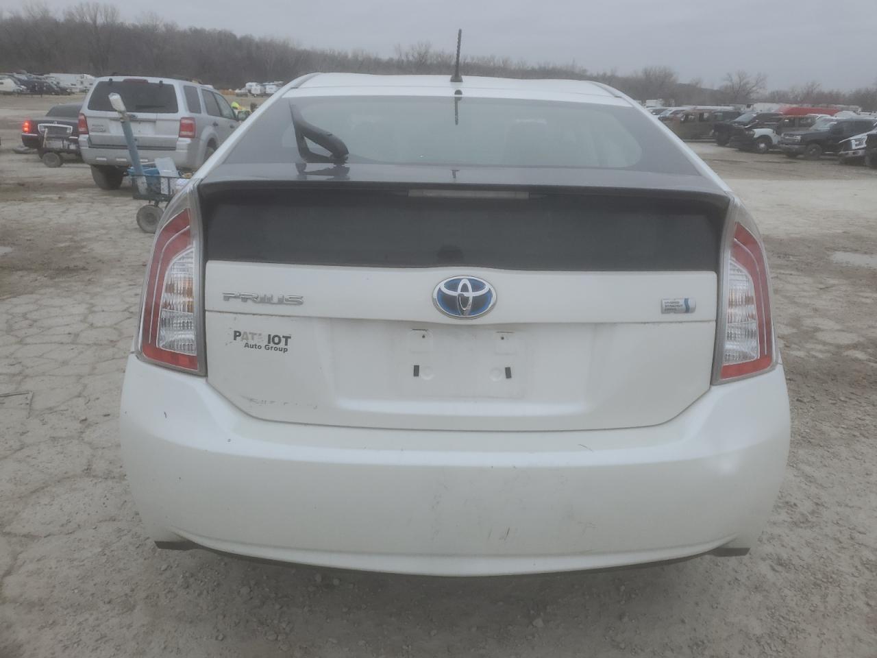 2012 Toyota Prius - Image 6