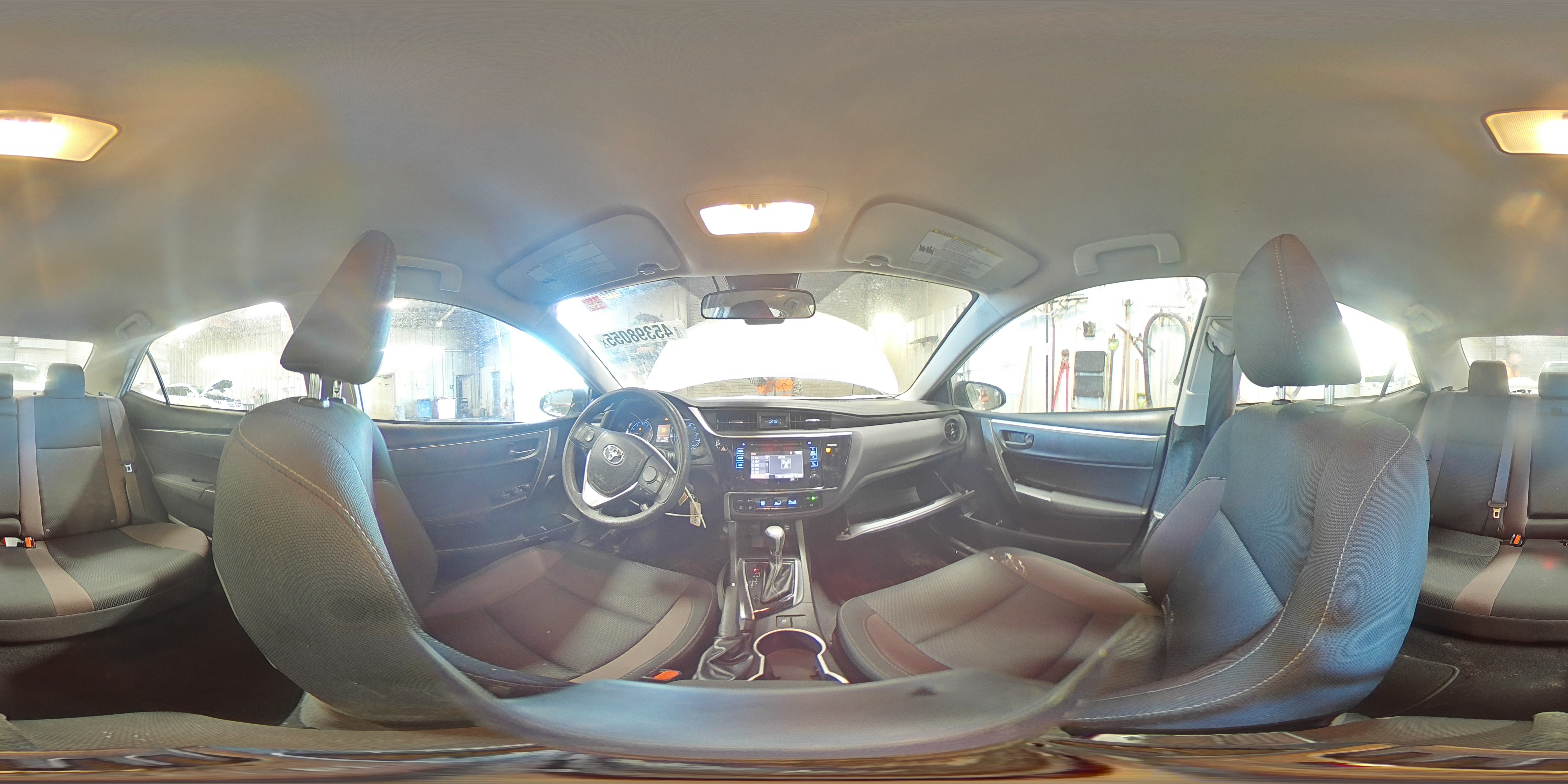 2017 Toyota Corolla - Image 15