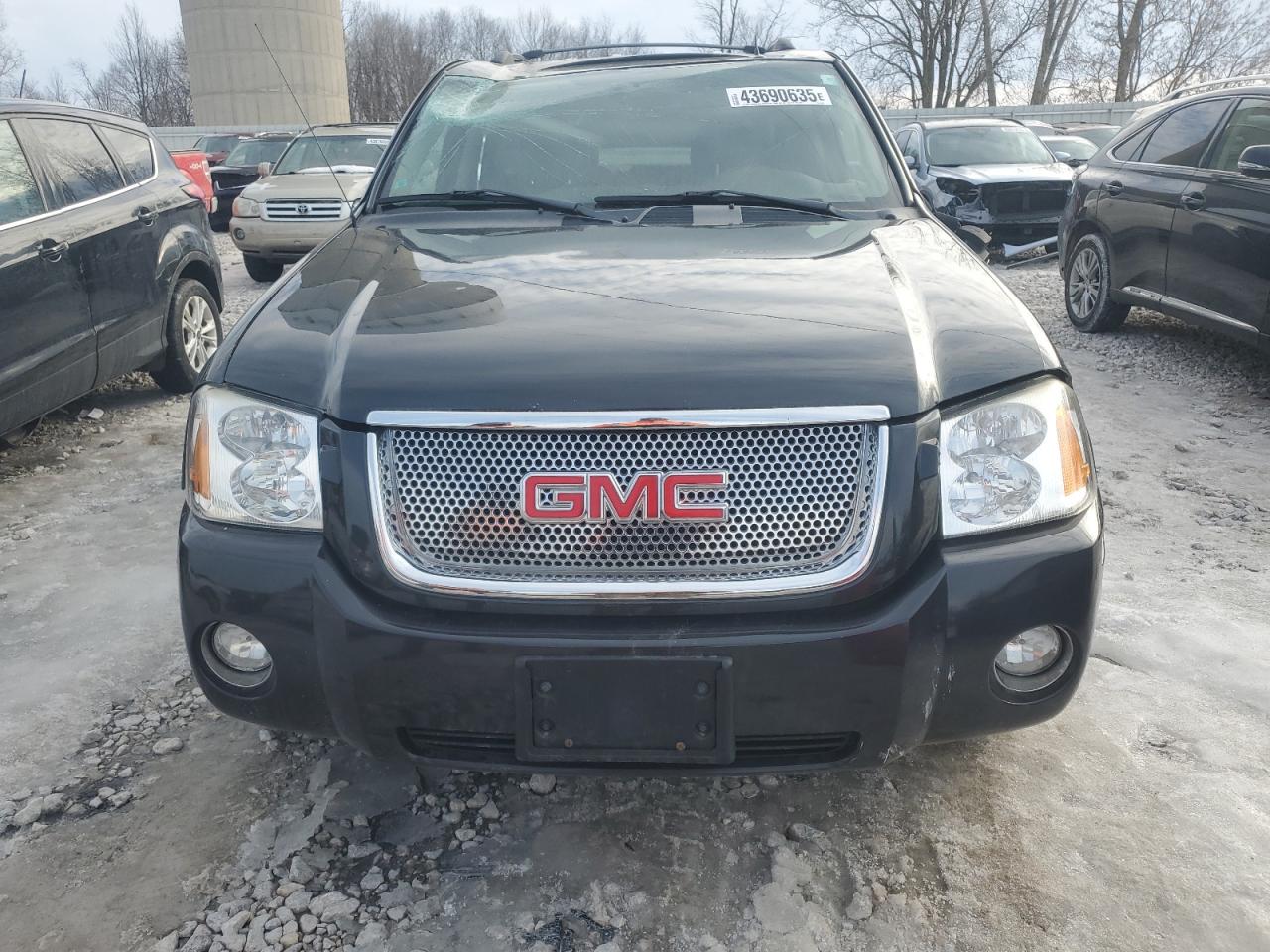 2005 GMC Envoy - Image 5