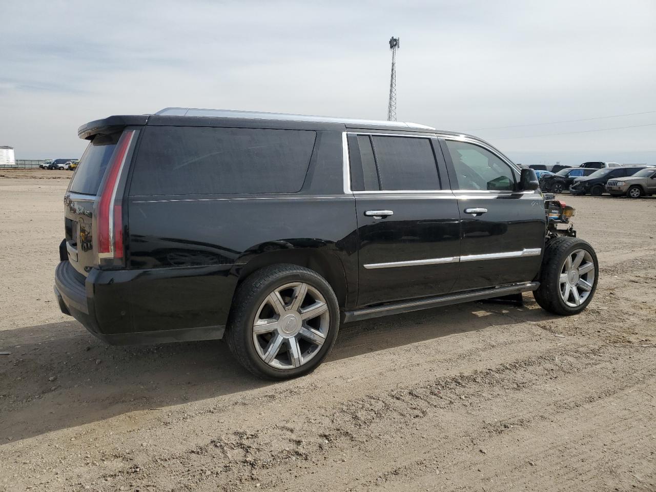 2017 Cadillac Escalade - Image 3