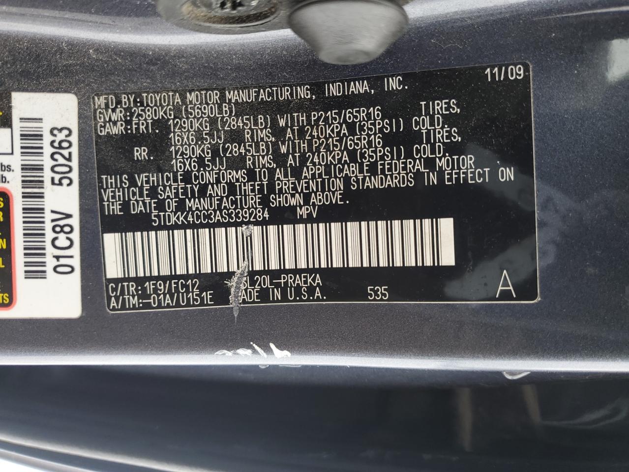 2010 Toyota Sienna - Image 16