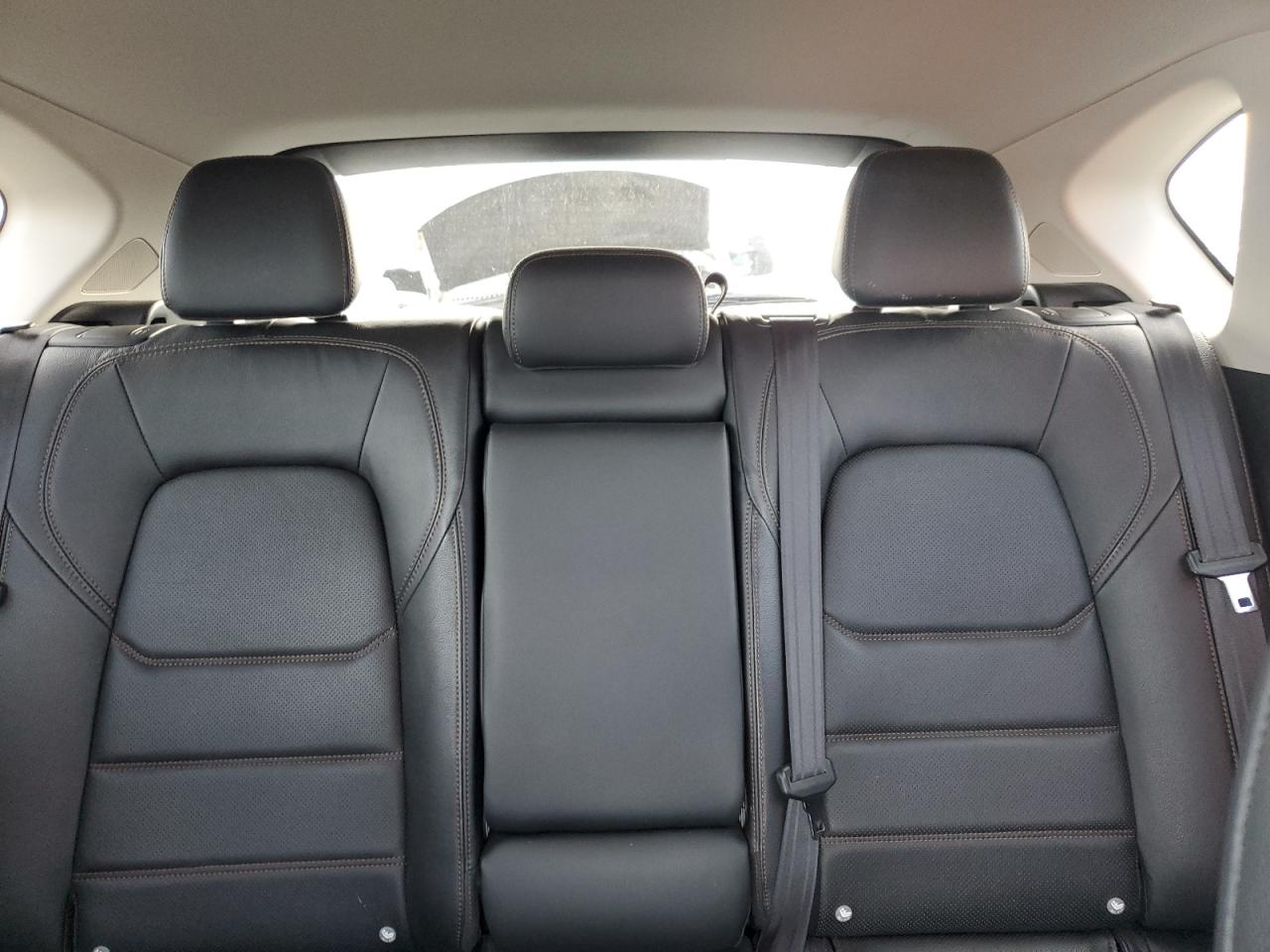 2017 Mazda CX-5 - Image 10