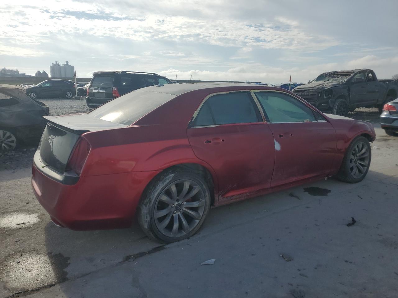 2014 Chrysler 300 - Image 3