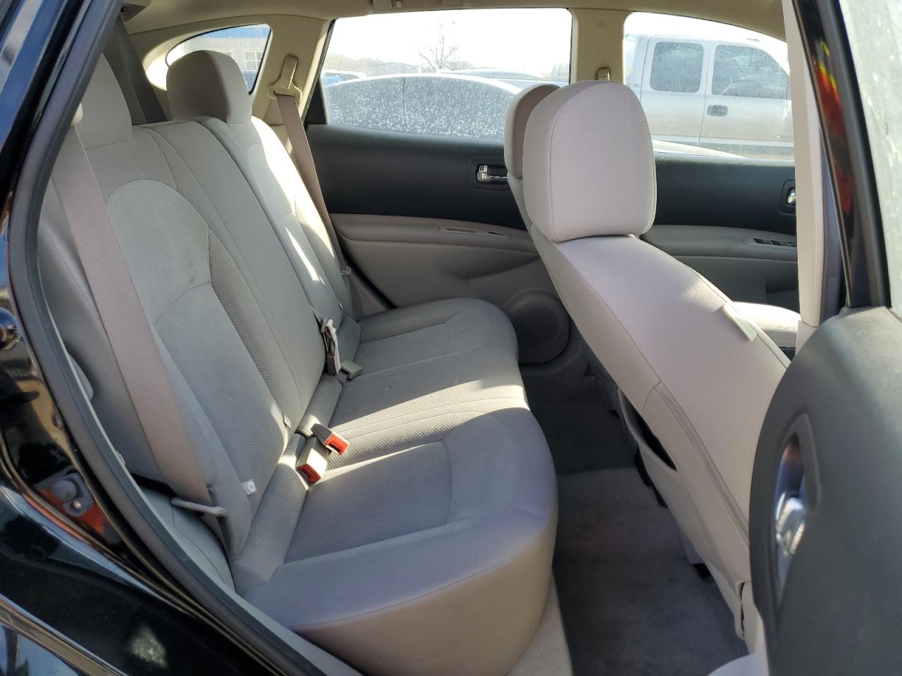 2013 Nissan Rogue - Image 12