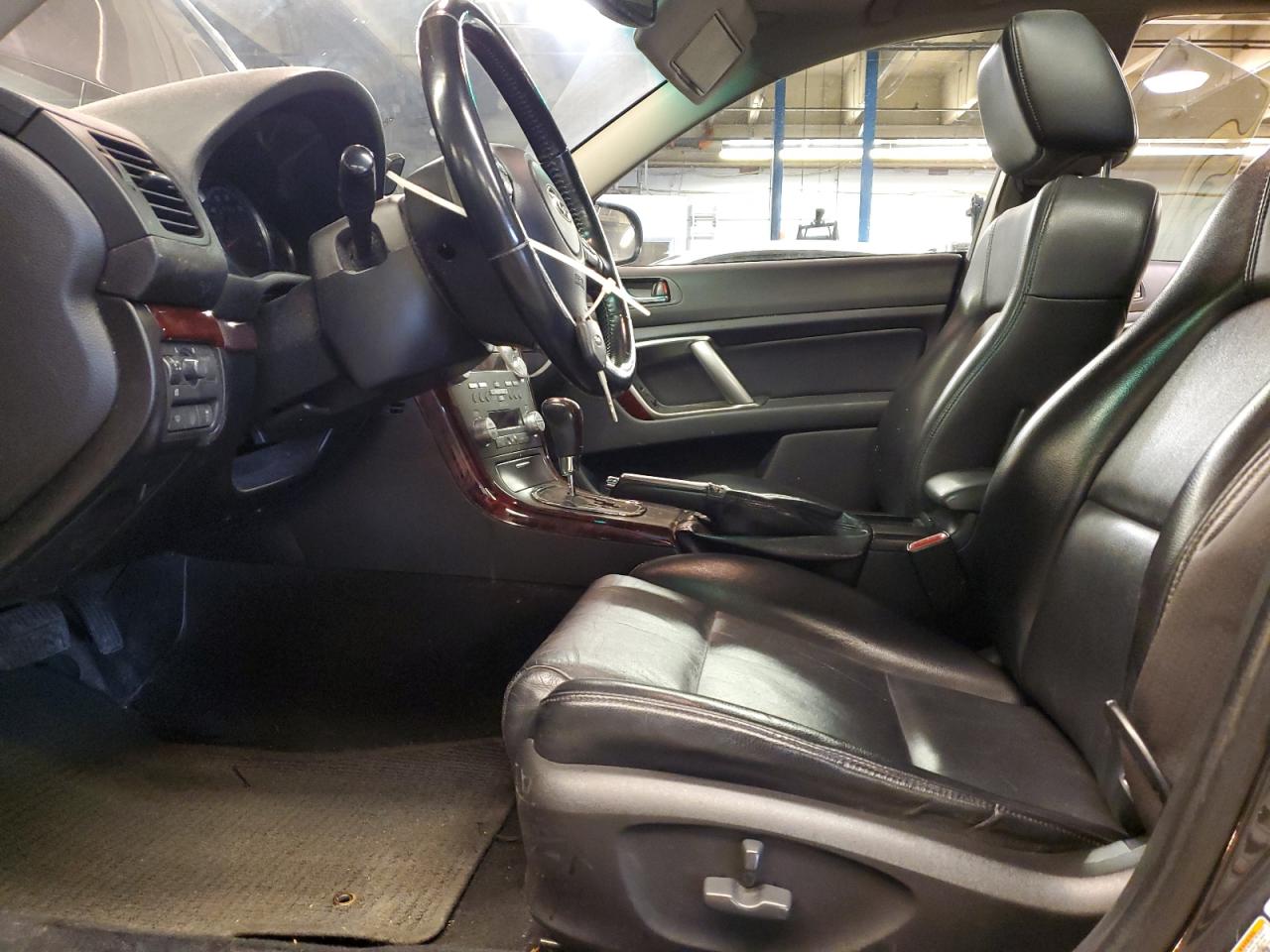 2009 Subaru Outback - Image 7