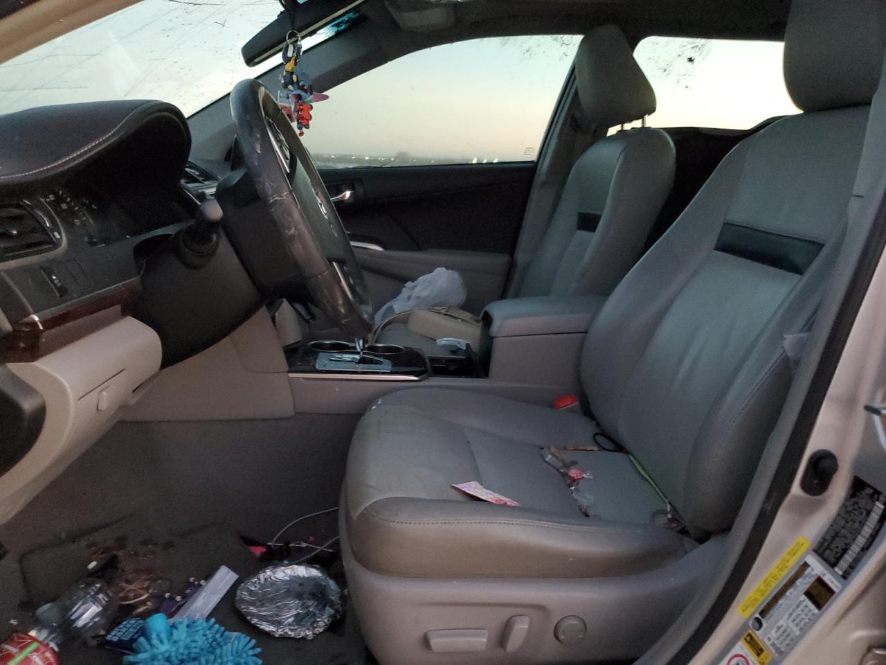 2014 Toyota Camry - Image 7