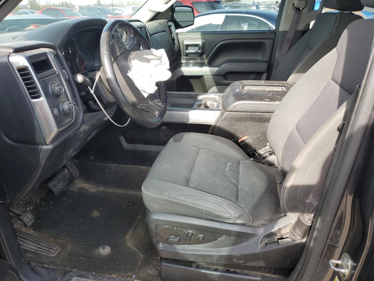 2016 Chevrolet Silverado - Image 7