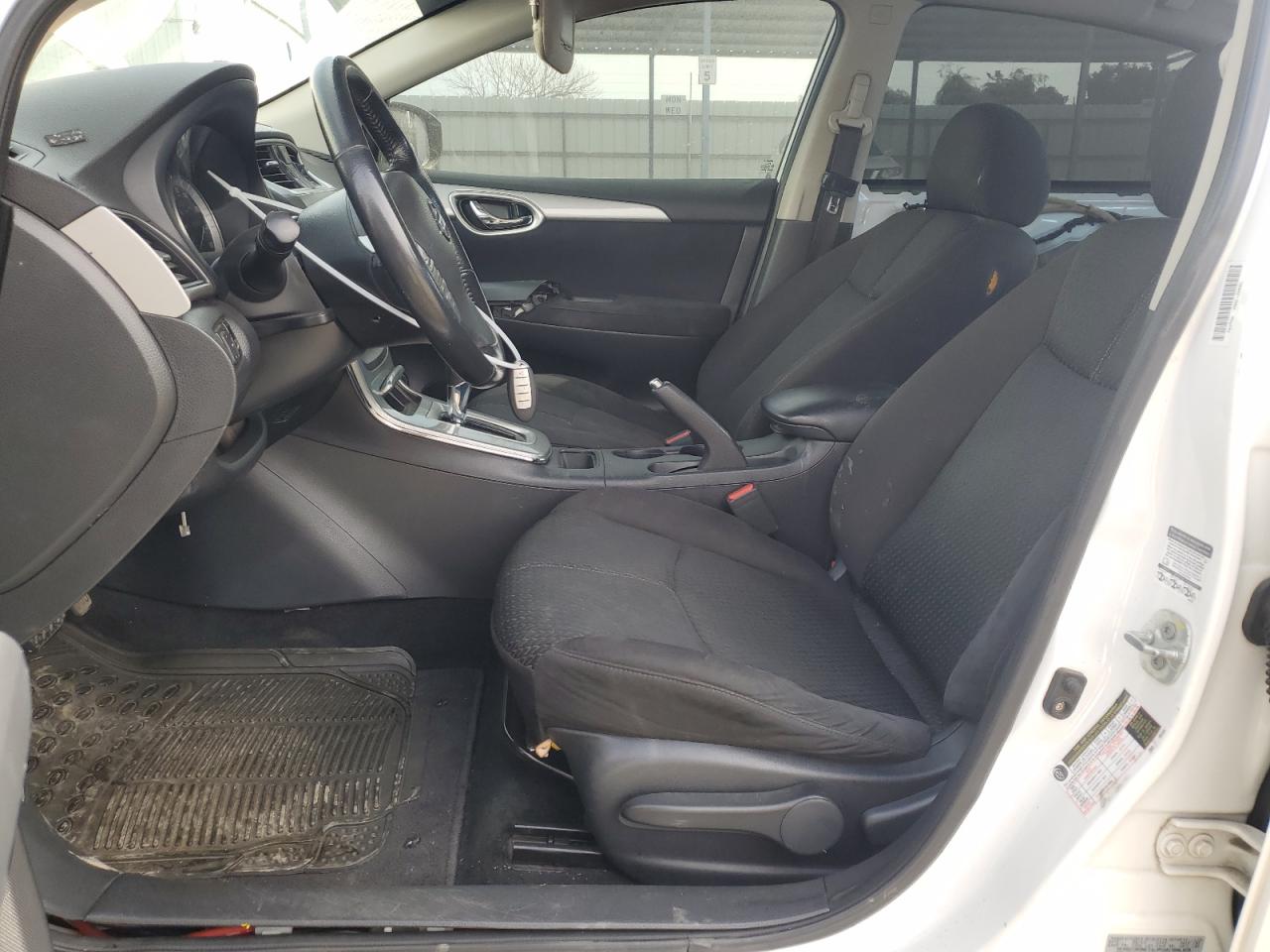 2013 Nissan Sentra - Image 7