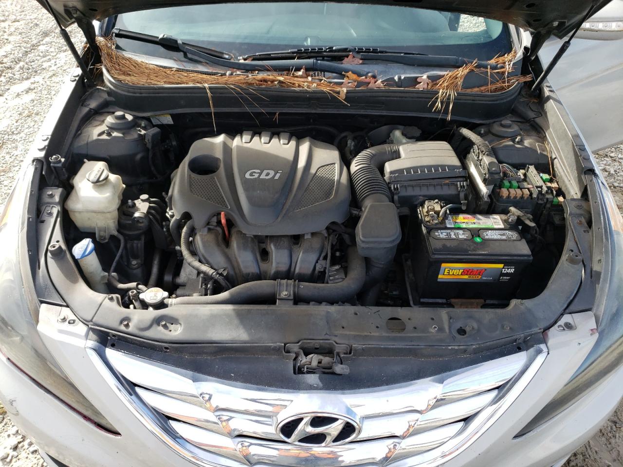 2013 Hyundai Sonata - Image 11