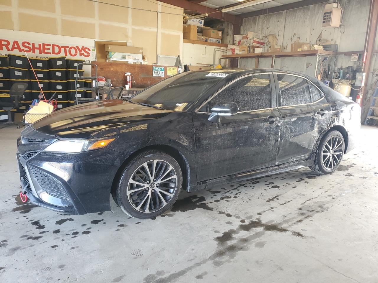2021 Toyota Camry Se for Sale in Bakersfield, CA - Side