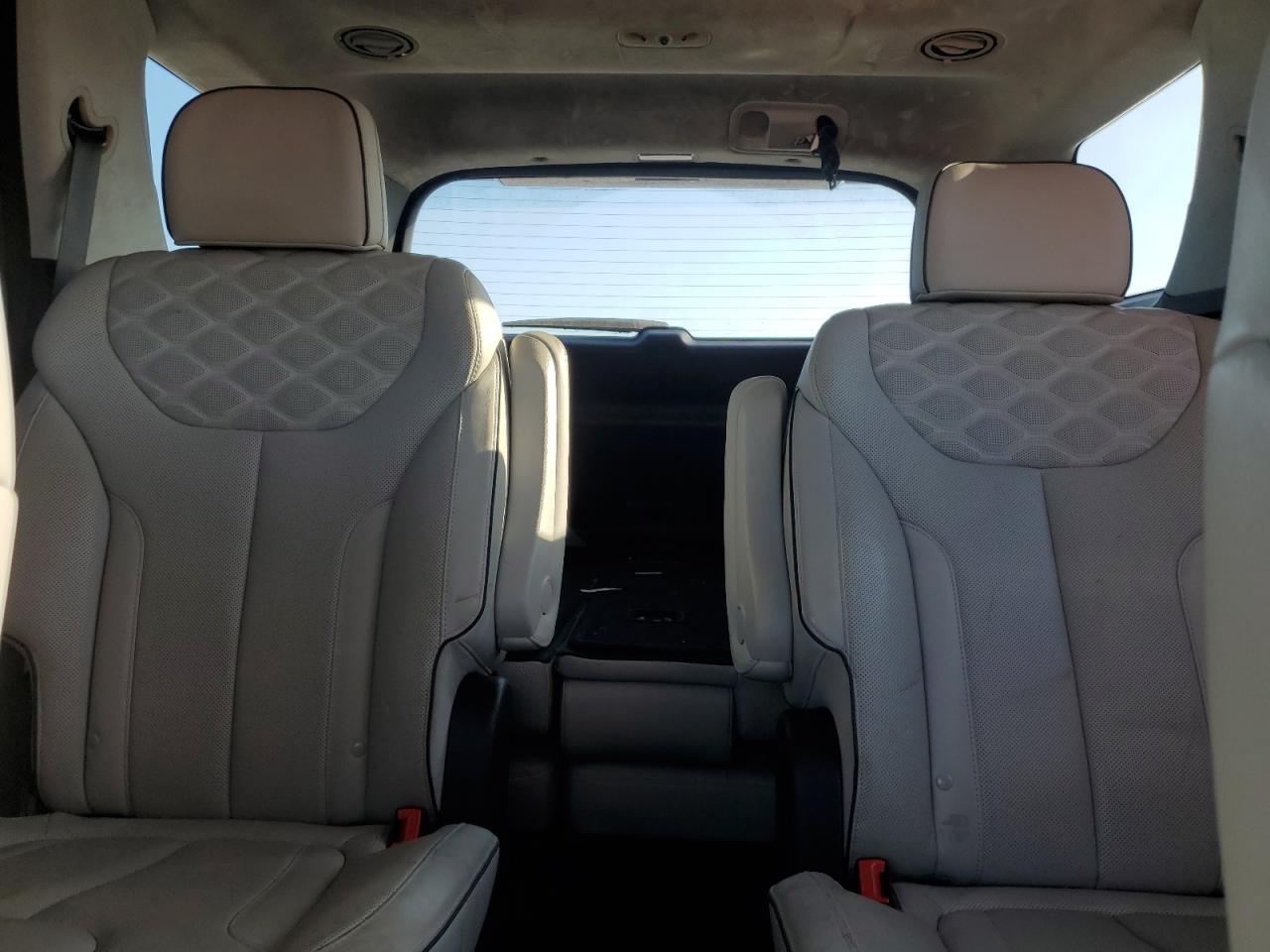 2022 Hyundai Palisade - Image 10